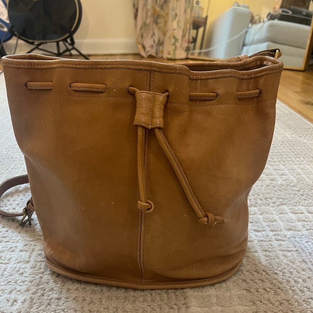 Vintage Coach Classic 529-8715 Drawstring Flap Bucket Bag Tan Leather Crossbody - Picture 3 of 13